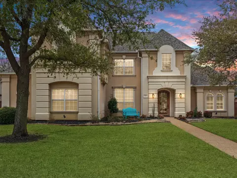 920 Meandering Woods Dr, Keller, TX 76248
