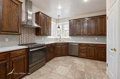 31 Pinehurst St, Abilene, TX 79606 photo 9