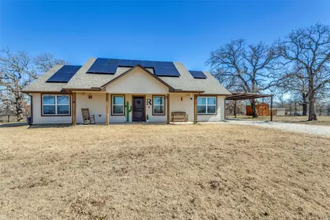 800 Erwin Rd, Poolville, TX 76487