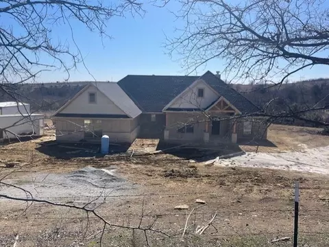 6258 Old Springtown Rd, Weatherford, TX 76085