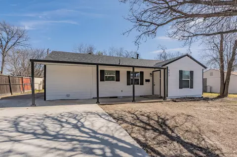 645 Cimarron Trce, Grand Prairie, TX 75051