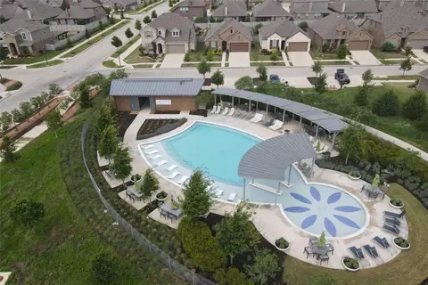 Exterior - 700 Sunflower Ave, Argyle, TX 76226 photo 3 of 3