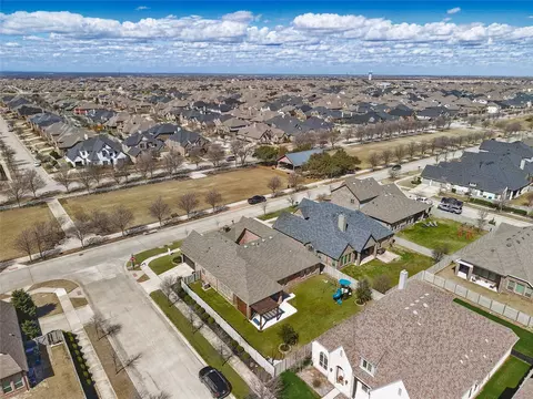 View/Area - 700 Sunflower Ave, Argyle, TX 76226 photo 2 of 9