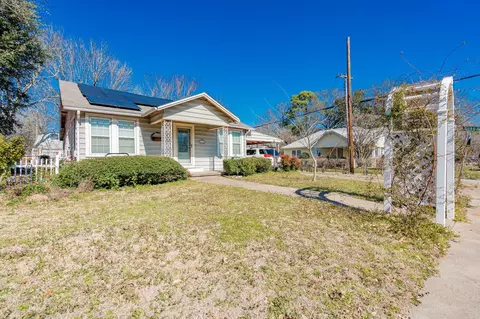 1205 N Frances St, Terrell, TX 75160