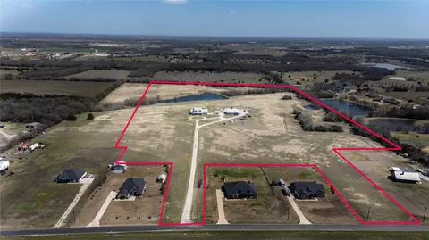 1408 Hackberry Rd, Van Alstyne, TX 75495