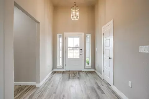 Entry Way - 4140 Fm 4, Cleburne, TX 76031 photo 2 of 4
