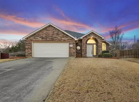 1107 Doubletree Ln, Mansfield, TX 76063