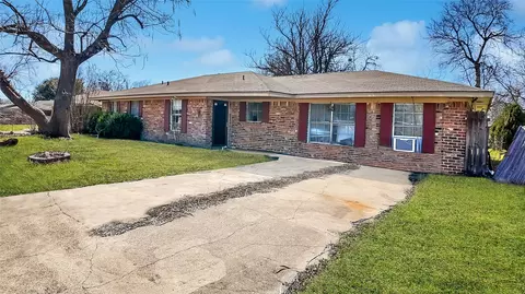 3304 Purdue Dr, Corsicana, TX 75110
