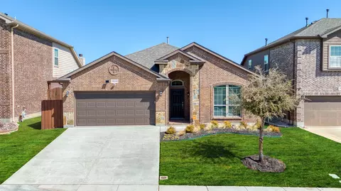 10424 Misty Redwood Trl, Fort Worth, TX 76177
