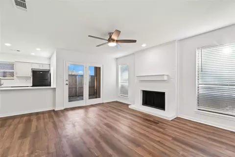 2109 Horizon Trl #4014, Arlington, TX 76011