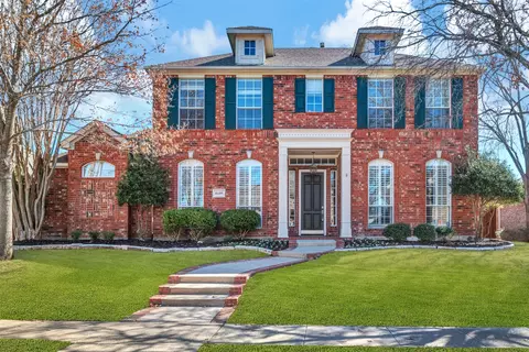 8108 Hazeltine Dr, Plano, TX 75025
