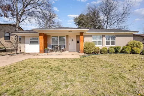 929 Bluewood Dr, Dallas, TX 75232