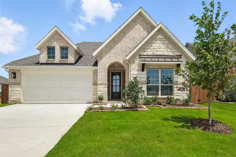 1306 Beaumont Ln, Red Oak, TX 75154