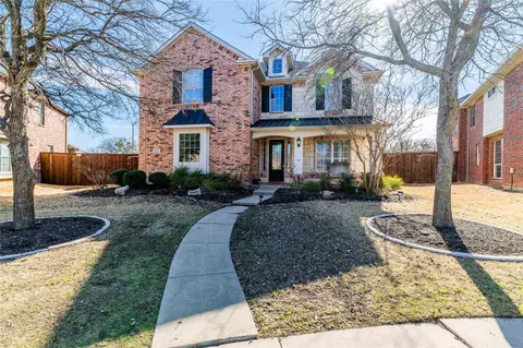 2753 Greenway Dr, Frisco, TX 75034