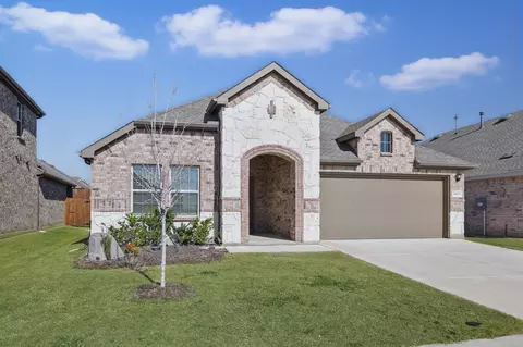 10109 Plumlee Ln, Aubrey, TX 76227