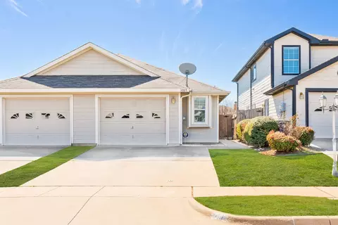 5007 Mountain Spring Trl, Fort Worth, TX 76123