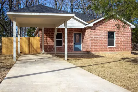 138 Barcelona St, Payne Springs, TX 75156