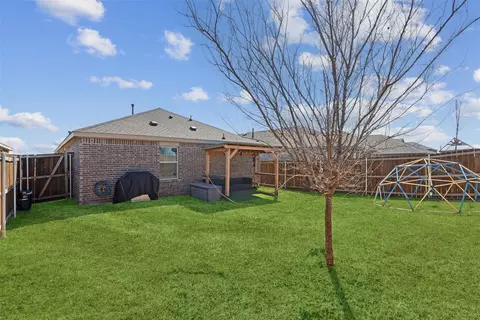 Exterior - 7029 Adderly Rd, Pilot Point, TX 76258 photo 6 of 6