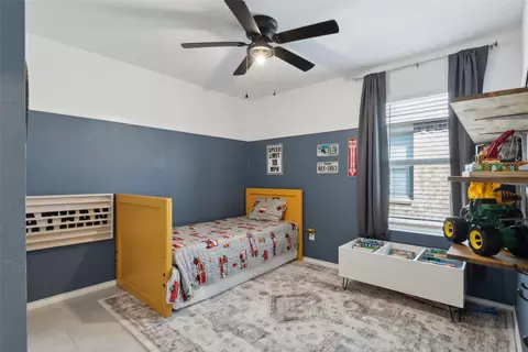 Bedroom - 7029 Adderly Rd, Pilot Point, TX 76258 photo 5 of 5