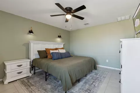 Bedroom - 7029 Adderly Rd, Pilot Point, TX 76258 photo 2 of 5