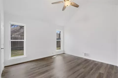 1476 Hampton Rd, Grapevine, TX 76051 photo 11