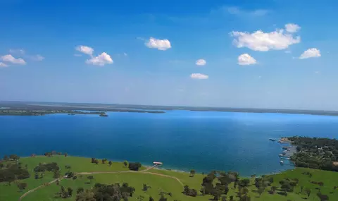 245 Caro Dr, West Tawakoni, TX 75474