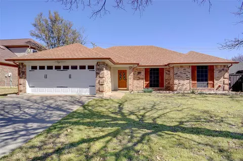 7444 Meadowview Ter, North Richland Hills, TX 76182