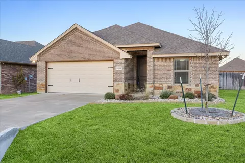 3205 Mccoy Ln, Granbury, TX 76049