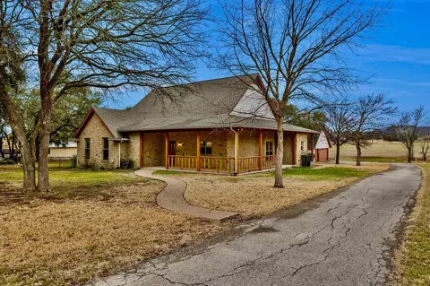 1714 Bent Tree Ct, Granbury, TX 76049