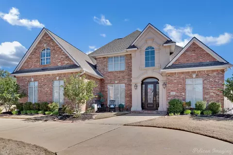 536 Parklane Dr, Bossier City, LA 71111