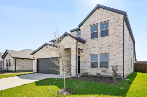 1923 W Westhill Dr, Cleburne, TX 76033