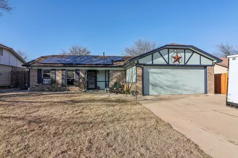 5920 Springtide Dr, Fort Worth, TX 76135