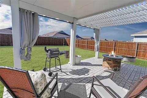 115 Lemongrass Dr, Princeton, TX 75407