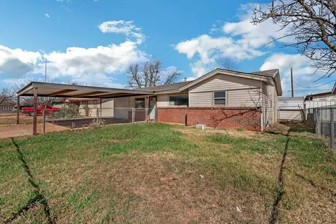 5210 N 9th St, Abilene, TX 79603