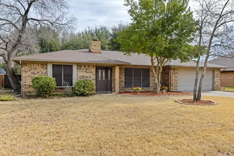 1107 Dove Hollow Rd, Granbury, TX 76048