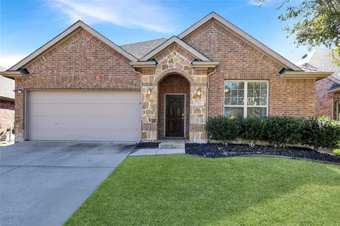 912 Lake Worth Trl, Little Elm, TX 75068