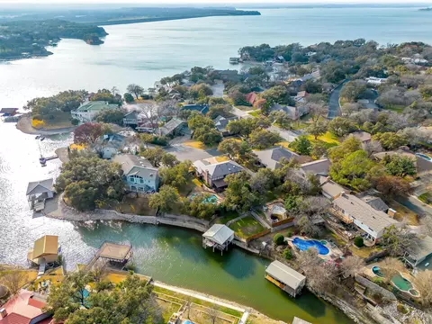 8604 Iron Gate Ct, Fort Worth, TX 76179