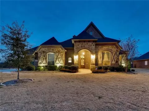 1429 Valley Crest Ct, Burleson, TX 76028