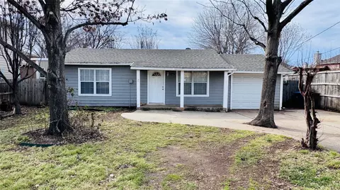 13204 S Pipeline Rd, Euless, TX 76040