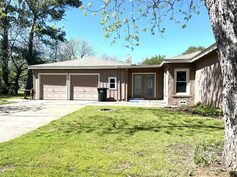 714 Forrest Ave, Cleburne, TX 76033
