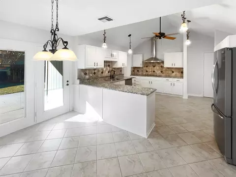 Kitchen - 2505 Baze Rd, Euless, TX 76039 photo 3 of 3