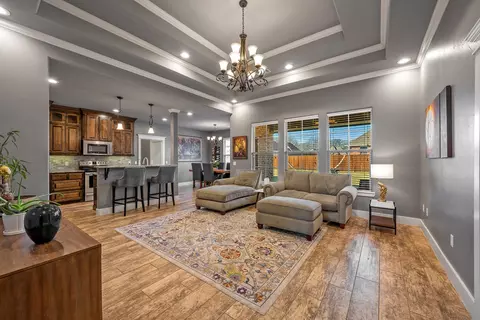 1126 Fountain Creek Blvd, Pottsboro, TX 75076