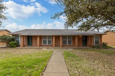 2306 Westchester Dr #A & B, Pantego, TX 76015