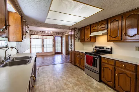 215 E Fork Rd, Sunnyvale, TX 75182 photo 4