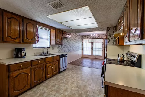 215 E Fork Rd, Sunnyvale, TX 75182 photo 9