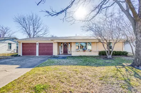 13944 Birchlawn Dr, Farmers Branch, TX 75234