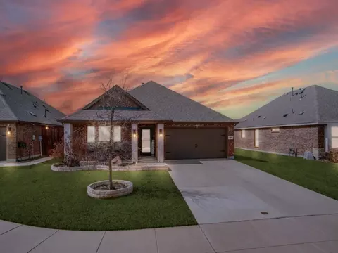 2505 Galisto Ln, Aubrey, TX 76227