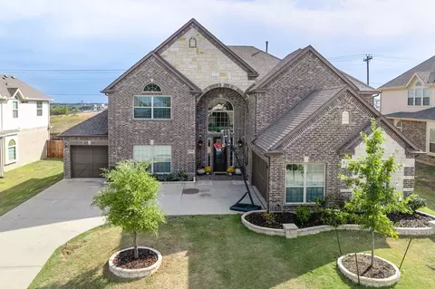 7916 Graystone Dr, Sachse, TX 75048