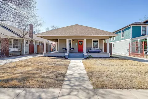 2016 5th Ave, Fort Worth, TX 76110
