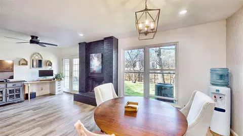 Dining - 1613 Willow Ln, Euless, TX 76039 photo 3 of 3